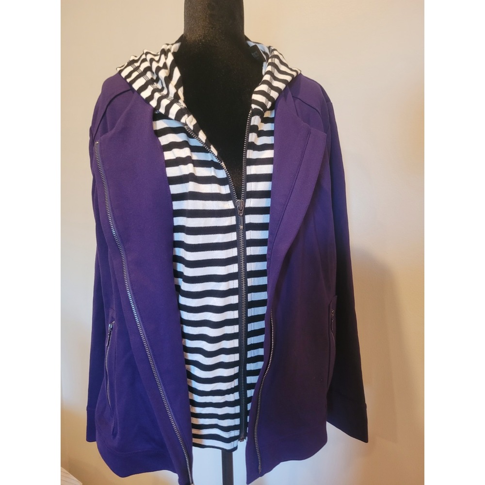 NWT Chicos Womens Size 3 Zenergy Purple Full Zip Jacket Pockets & Removable Hood